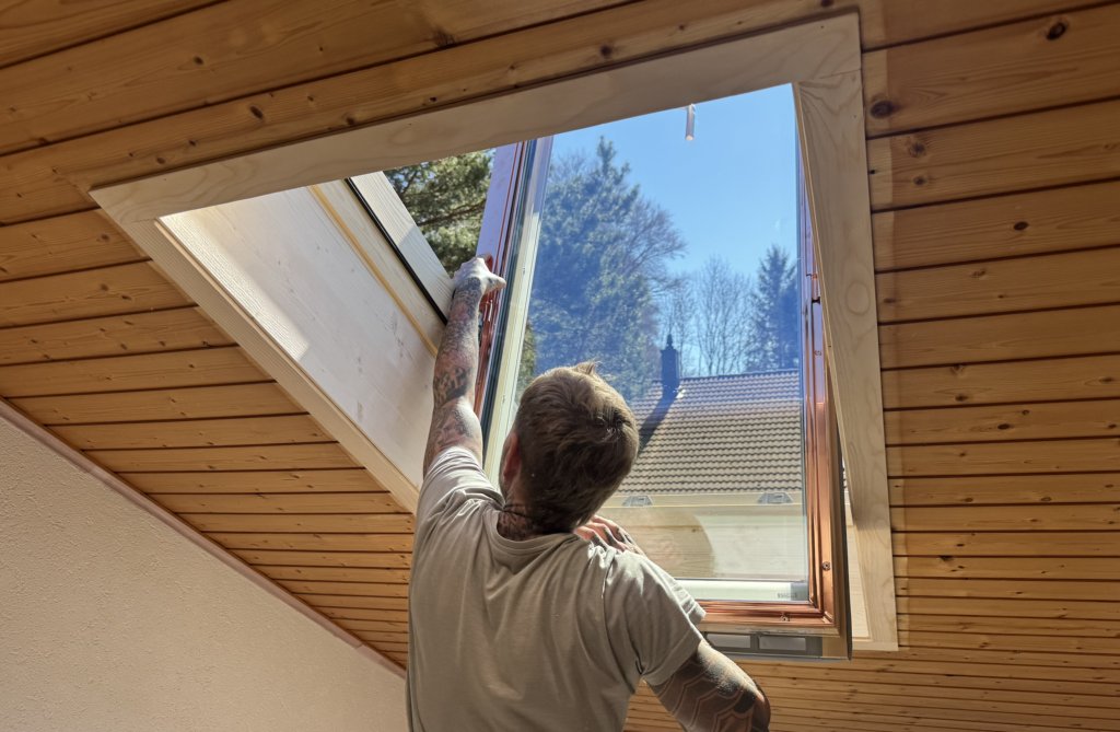 Installation et création de nouvelles fenêtres de toit VELUX® en Suisse romande